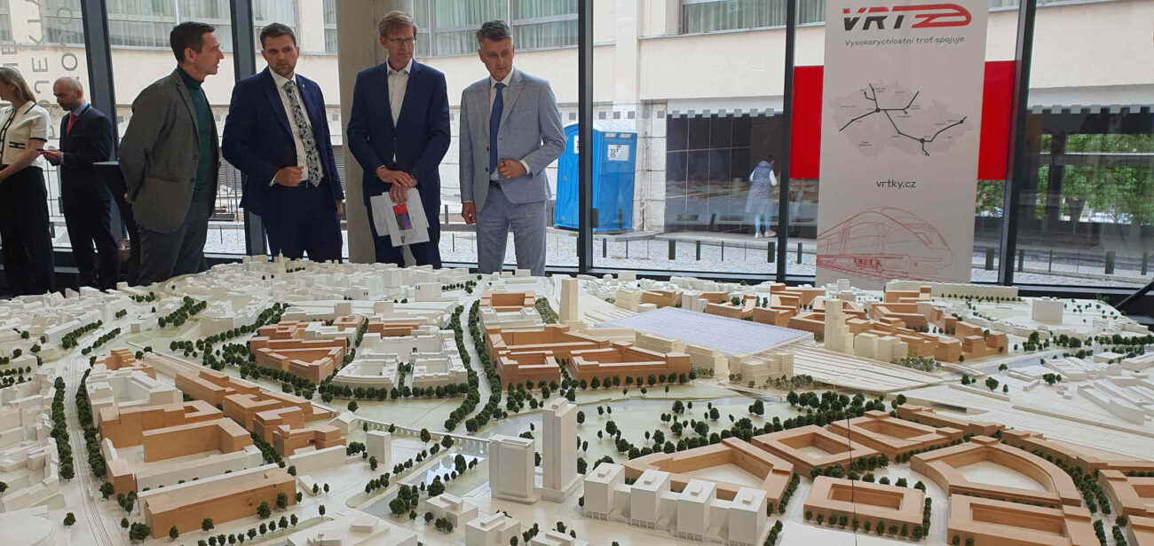 Úsek VRT na jižní Moravě získal kladné stanovisko EIA (říjen 2025)