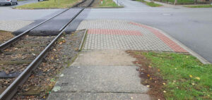 Cesta na nástupiště na zastávce Vysoké Mýto město