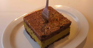 Pistáciový zákusek z nabídky WARS