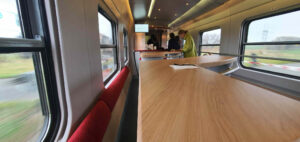 Barový vůz WARS na EC 105 Polonia