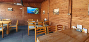 Podnik s příhodným názvem „Občerstvení u nádraží“