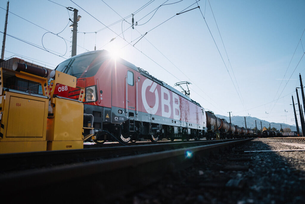 Rakouský železniční dopravce ÖBB Rail Cargo Group. Ilustrační obrázek