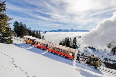 Parní vlak Rigi Bahnen v zimě, zdroj archiv Rigi Bahnen