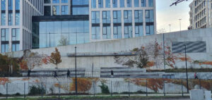 Pohled na Pragotron řádek ze 7. nástupiště