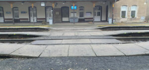 Bakov nad Jízerou - přechod kolejí