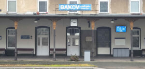 Veranda na nádraží v Bakově nad Jizerou