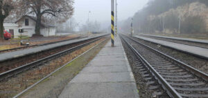 Bakov nad Jizerou, nástupiště u 3. koleje