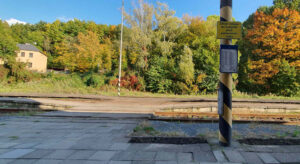 Přechod kolejí na nádraží v Hlubočkách-Mariánském Údolí