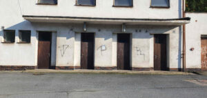 Záchody na nádraží Hlubočky-Mariánské Údolí