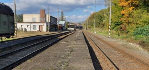 Nástupiště u koleje 3 Hlubočky-Mariánské Údolí