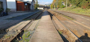 Nádraží Hlubočky-Mariánské Údolí, nástupiště u koleje 2