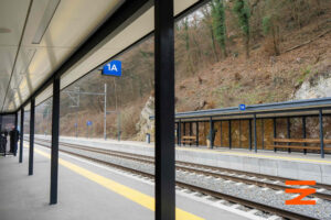 Zastávka Srbsko na trati z Berouna do Prahy. Foto Správa železnic