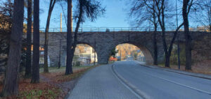 Železniční viadukt v Desné