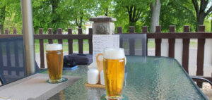 Jídlo a pití v restauraci Sokolovna v České Skalici