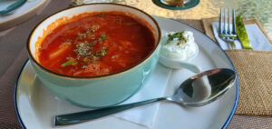 Jídlo a pití v restauraci Sokolovna v České Skalici