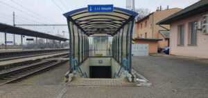 Podchod na nádraží v Moravanech