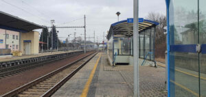 Nádraží v Moravanech a 3. nástupiště