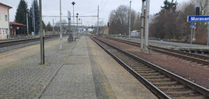 Vlaková stanice Moravany, druhé nástupiště