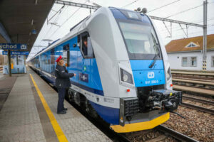 RegioPanter ve stanici Staré Město u Uherského Hradiště. Foto ČD