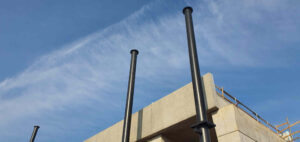 Stavba nového nádraží na Smíchově - betonová lávka