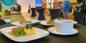 Sezonní nabídka v menu pro rok 2026, které můžete nyní ochutnat na palubách vlaků ČD