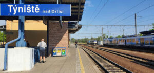 Nástupiště 1 na nádraží v Týništi nad Orlicí