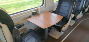 Business vůz v soupravě Leo Express Talgo