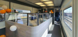 Bistro vůz Talgo dopravce Leo Express