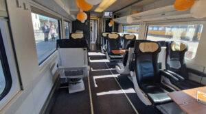 Business vůz v soupravě Leo Express Talgo