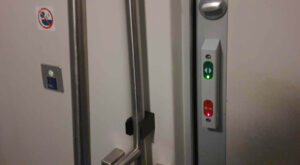 Záchod v jednotce 848 Arriva